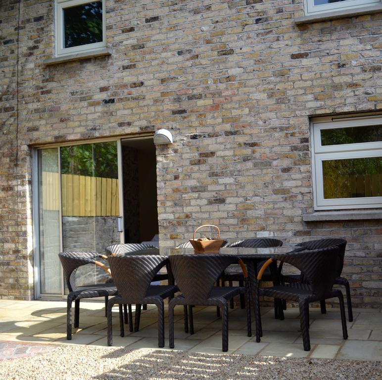 Kavanagh's Mews Apartment
